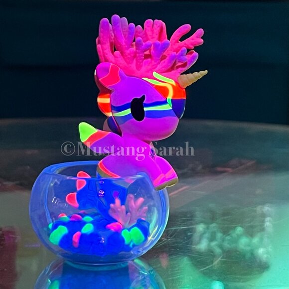 Tokidoki Dusty Pink Coral Neon Reef Mermicorno Unicorno Rave Mermaid Unicorn - Picture 2 of 8
